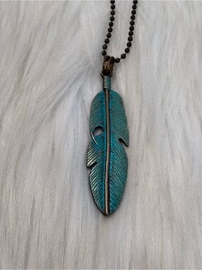 Turquoise Feather Pendant Necklace - Women Jewelry Necklaces